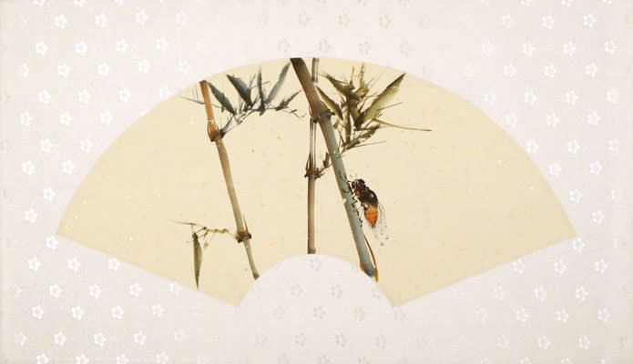 Fan-Style Bee Painting
