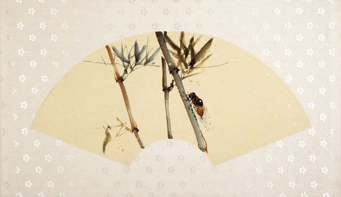 Fan-Style Bee Painting