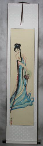 Beautiful Chinese Woman Wall Scroll
